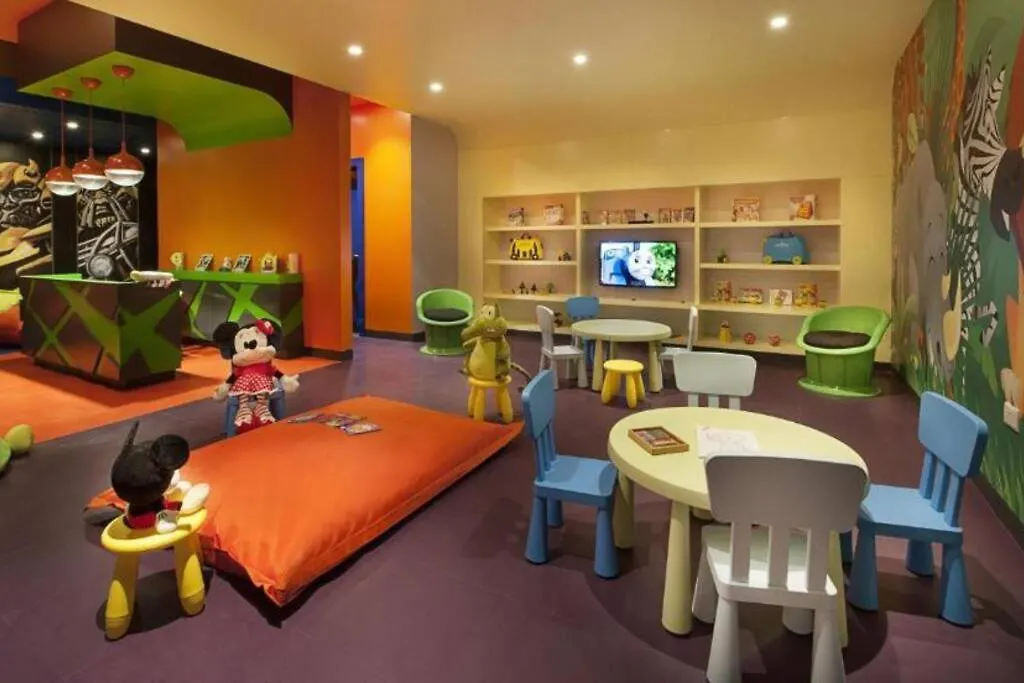 Apartment Downtown Studio - Cour Jardin Dubai