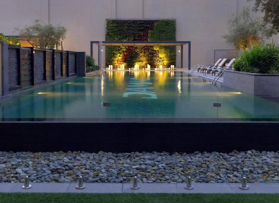 Downtown Studio - Cour Jardin Dubai 0*,  United Arab Emirates